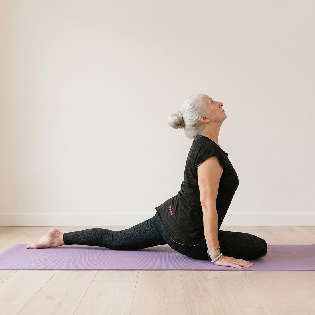 Michelle demonstrating Pigeon Pose (Eka Pada Rajakapotasana (resting))
